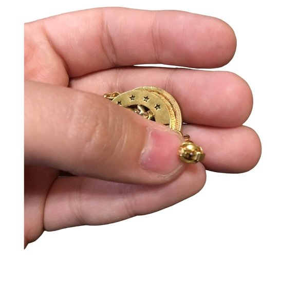 Leo astrology earrings - Picture 4 of 5